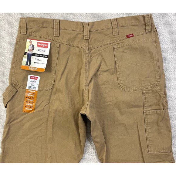 NEW Wrangler Carpenter Pants Men's 42x32 Relaxed Fit Brown Tan Utility Workwear - Picture 2 of 10